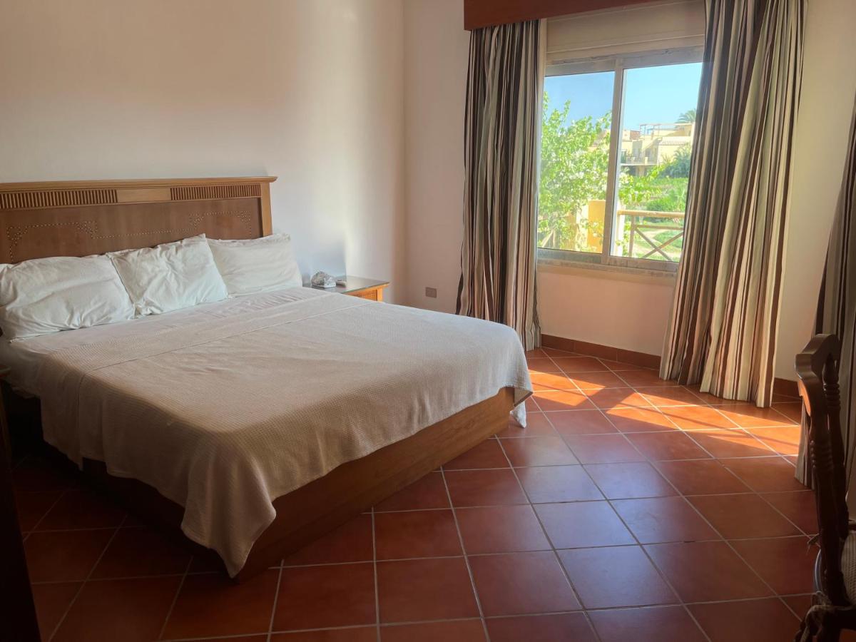 Sea View Villa Ain Bay: Spacious 5-Bedroom Retreat in Ain Sokhna Ain Sukhna Exterior photo