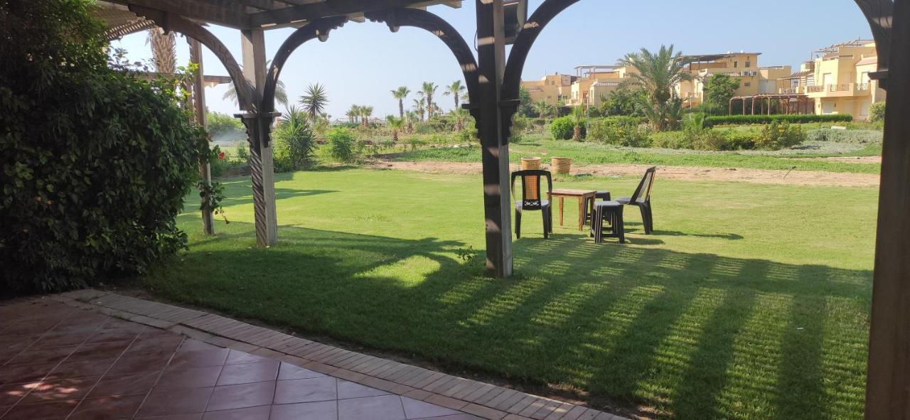 Sea View Villa Ain Bay: Spacious 5-Bedroom Retreat in Ain Sokhna Ain Sukhna Exterior photo