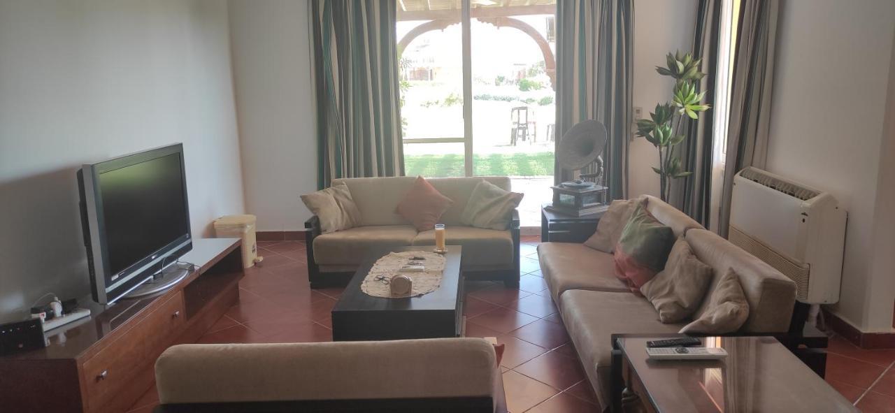 Sea View Villa Ain Bay: Spacious 5-Bedroom Retreat in Ain Sokhna Ain Sukhna Exterior photo