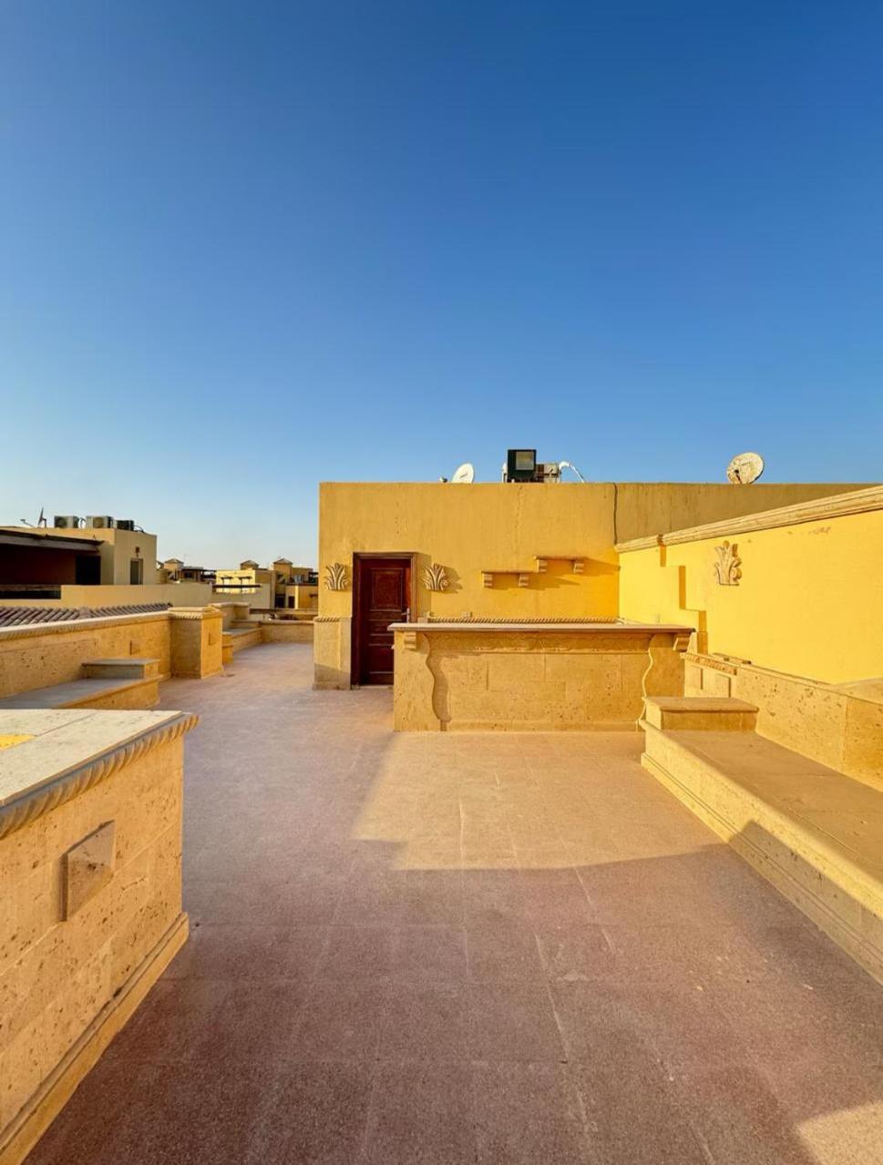 Sea View Villa Ain Bay: Spacious 5-Bedroom Retreat in Ain Sokhna Ain Sukhna Exterior photo